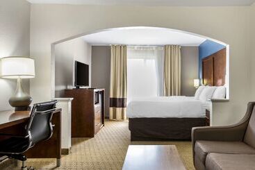 هتل Comfort Inn Garner Clayton I40