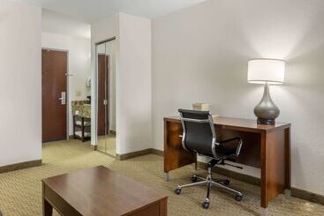 هتل Comfort Inn Garner Clayton I40
