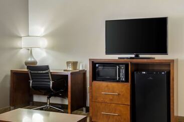 هتل Comfort Inn Garner Clayton I40