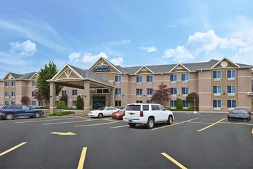 هتل Comfort Inn & Suites