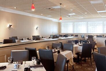 Hotell Doubletree By Hilton Cape Cod Hyannis