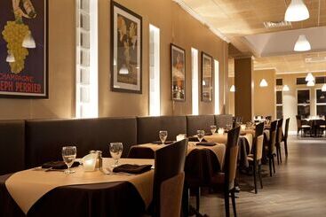 Hotell Doubletree By Hilton Cape Cod Hyannis