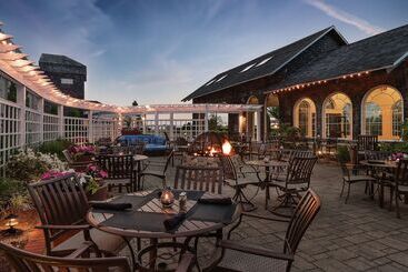 Hotell Doubletree By Hilton Cape Cod Hyannis