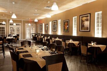 Hotell Doubletree By Hilton Cape Cod Hyannis