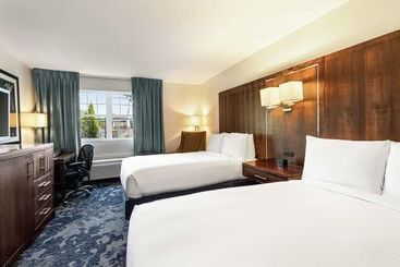 Hotell Doubletree By Hilton Cape Cod Hyannis