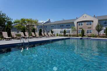 Hotell Doubletree By Hilton Cape Cod Hyannis