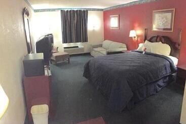 هتل Econo Lodge Airport