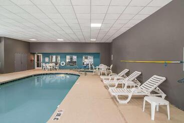 Elevate Hotel At Sierra Blanca Ruidoso, Ascend Hotel Collection