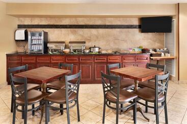 هتل Hawthorn Extended Stay By Wyndham Oak Creek