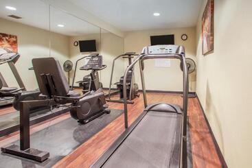 هتل Hawthorn Extended Stay By Wyndham Oak Creek