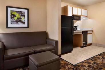 هتل Hawthorn Extended Stay By Wyndham Oak Creek