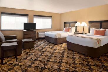 هتل Hawthorn Extended Stay By Wyndham Oak Creek