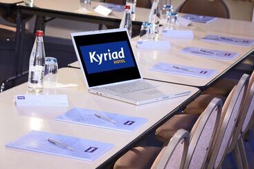 هتل Kyriad Marseille Est   Aubagne Gémenos