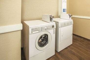 هتل La Quinta By Wyndham Mechanicsburg   Harrisburg