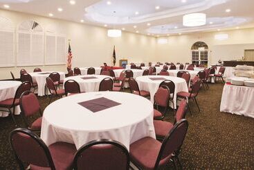 هتل La Quinta By Wyndham Conference Center Prescott
