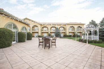 هتل La Quinta By Wyndham Conference Center Prescott