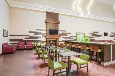هتل La Quinta By Wyndham Conference Center Prescott