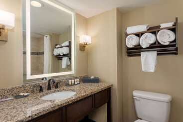 هتل La Quinta By Wyndham Pigeon Forge