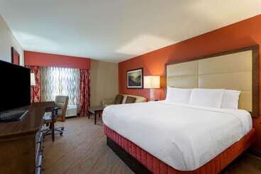 هتل La Quinta By Wyndham Pigeon Forge