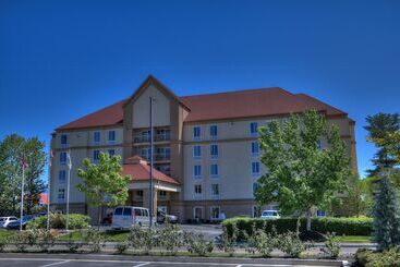 هتل La Quinta By Wyndham Pigeon Forge