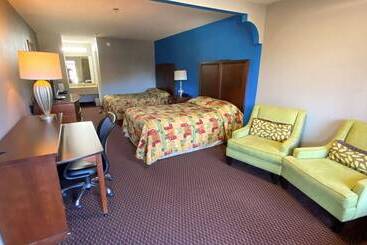 Magnuson Hotel Marietta