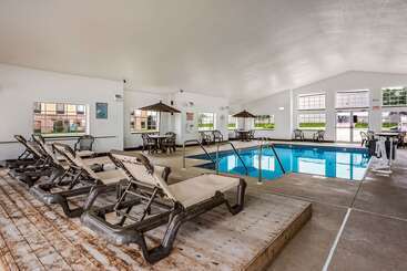 هتل Mainstay Suites Cedar Rapids North  Marion