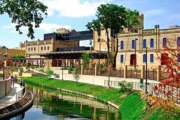 Mokara Hotel & Spa