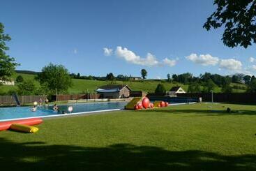 فندق Pension Alpenrosli