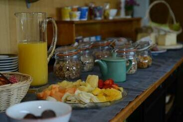 فندق Pension Alpenrosli
