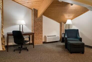 هتل Quality Inn Grand Blanc   Flint South