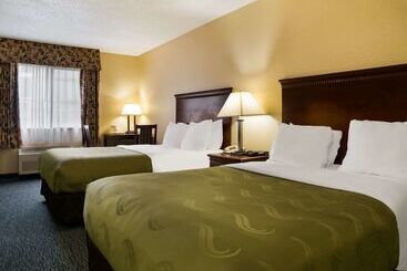 هتل Quality Inn Grand Blanc   Flint South