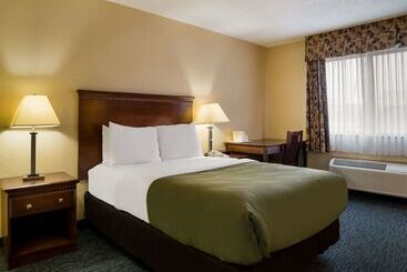 هتل Quality Inn Grand Blanc   Flint South