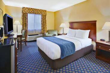 هتل Quality Inn Grand Blanc   Flint South