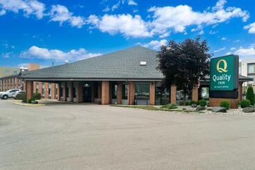 هتل Quality Inn Grand Blanc   Flint South