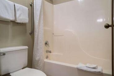 هتل Quality Inn Grand Blanc   Flint South