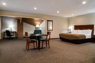 هتل Quality Inn Grand Blanc   Flint South