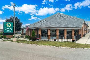 هتل Quality Inn Grand Blanc   Flint South