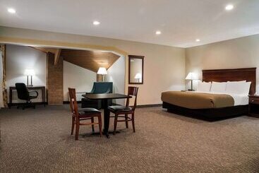 هتل Quality Inn Grand Blanc   Flint South