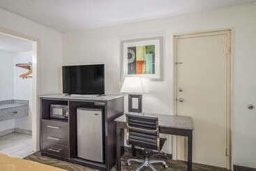ホテル Quality Inn & Suites Conference Center Thomasville