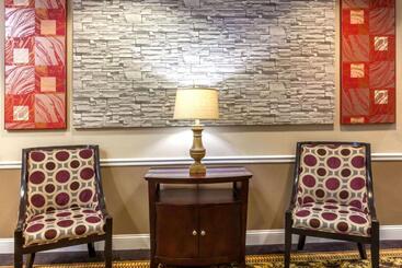 هتل Ramada By Wyndham Jersey City