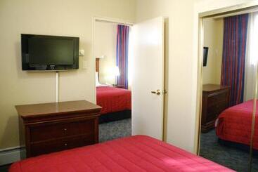 هتل Ramada By Wyndham Jersey City