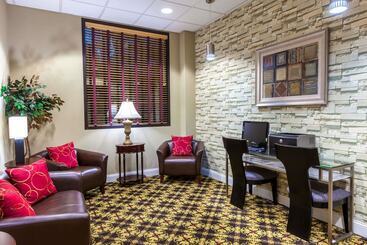 هتل Ramada By Wyndham Jersey City
