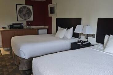 هتل Ramada By Wyndham Seatac Airport