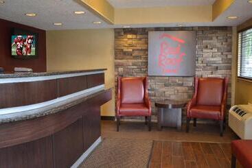 هتل Red Roof Inn Elkhart