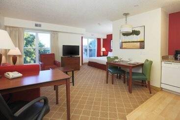 هتل Residence Inn By Marriott Flint Grand Blanc