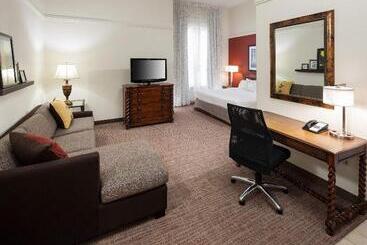 هتل Residence Inn Fort Worth Cultural District