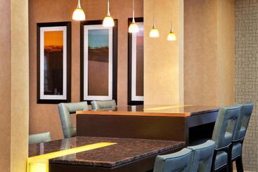 هتل Residence Inn Hartford Manchester