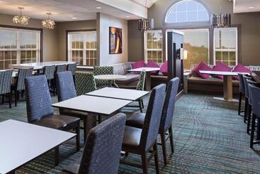 هتل Residence Inn Huntsville