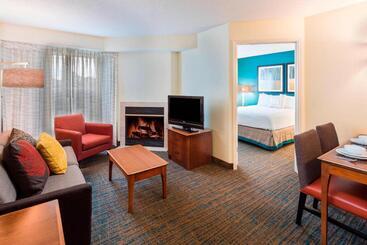 هتل Residence Inn Huntsville
