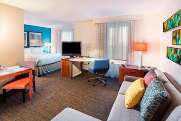 هتل Residence Inn Huntsville